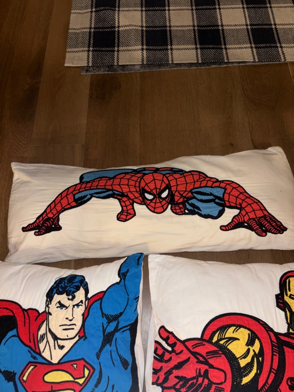 Pottery Barn Kids Superhero Pillowcase Set - Red, Blue, Green, Black, White - Picture 6 of 6